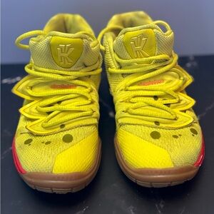 Nike Spongbob x Kyrie 5